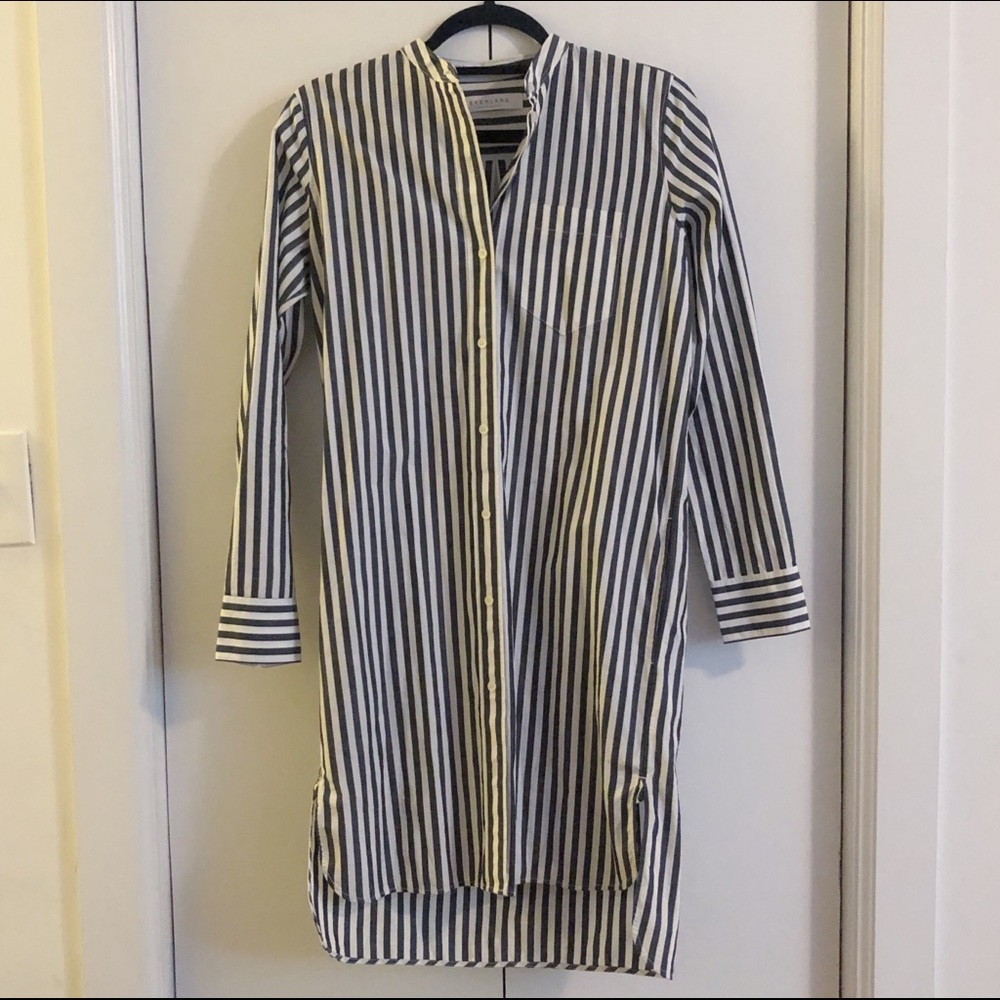 Everlane Poplin Shirt Dress in navy and white